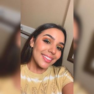 Meet your Posher, Nereida